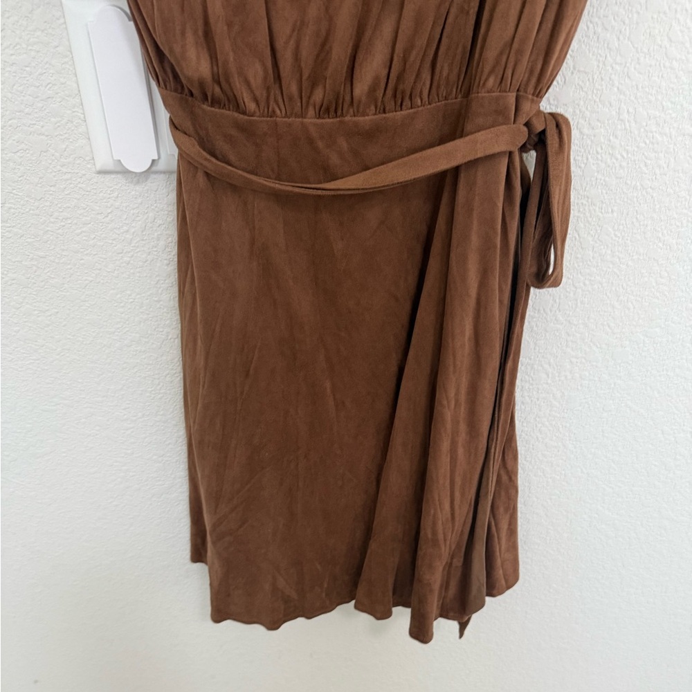 Miss Me Faux-Suede Wrap Dress Flutter Sleeves Mocha Brown Size Medium M NEW - Picture 9 of 10